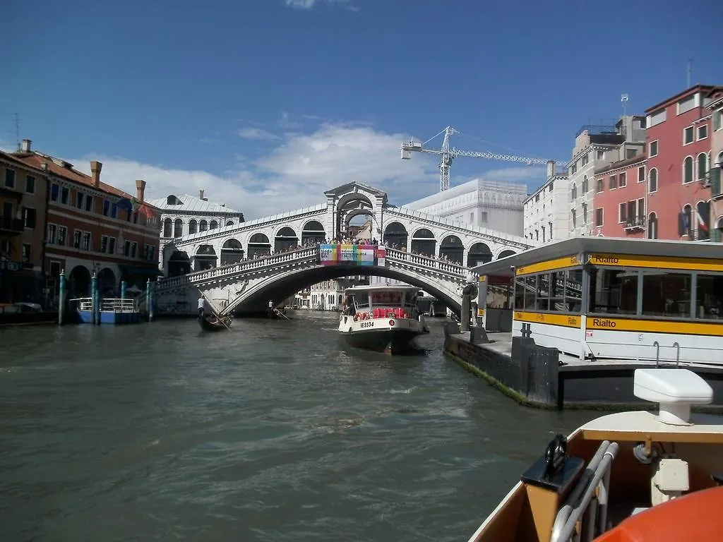 Venice Star - Locazione Turistica بيت ضيافة